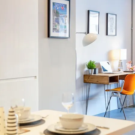 Spacious And Modern - City Centre 公寓 布里斯托